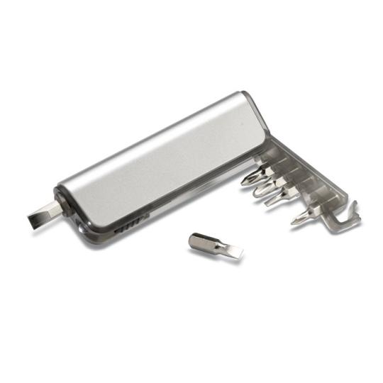 Ensemble d'outils et lampe...