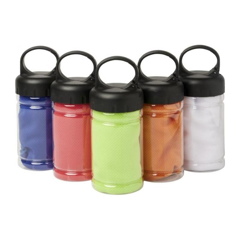 Toalha refrescante em recipiente PET Remy