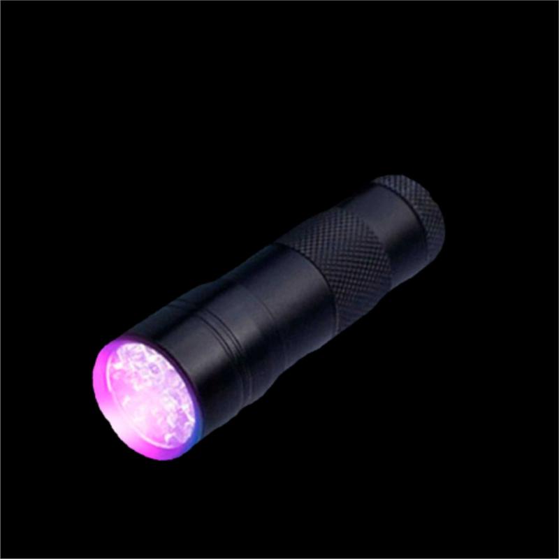 Lanterna LED Luz Negra (9 LEDs)