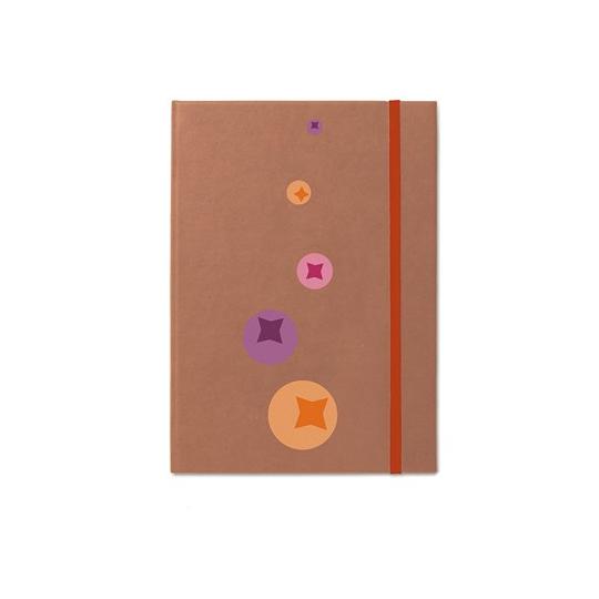 Caderno com capa de papel reciclado (Produção)