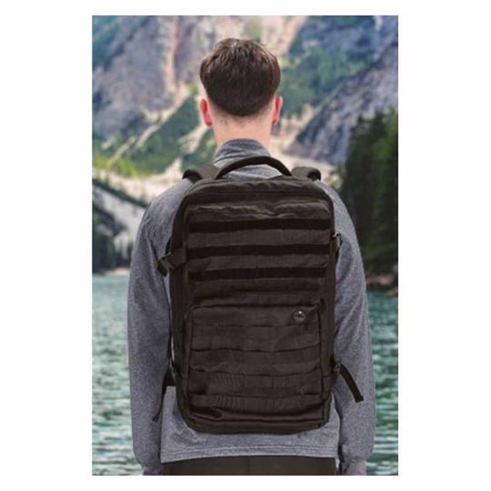 Backpack Seal