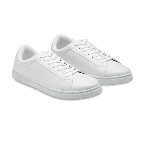 Light shoe in PU Blancos