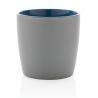 Tasse en céramique avec intérieur coloré