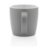 Tasse en céramique avec intérieur coloré