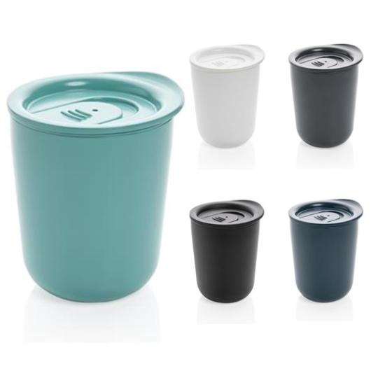 Vaso de café antimicrobiano...