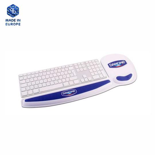 Mouse pad with wrist rest...