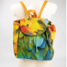 Mochila em poliéster com forro e bolso interno (Produção)