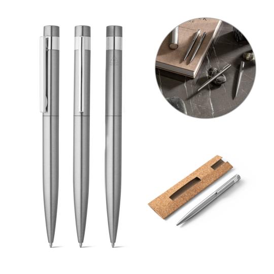 Stylo-bille en 53% d'acier...
