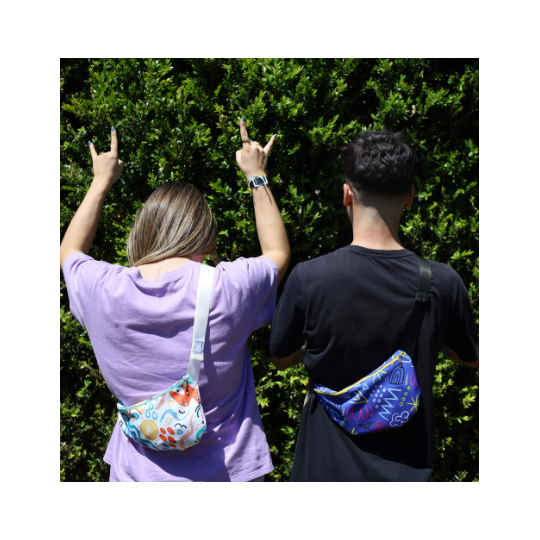 Adjustable shoulder bag...