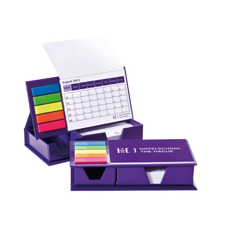 Boîte rigide avec feuilles, post-its et calendrier (Production)