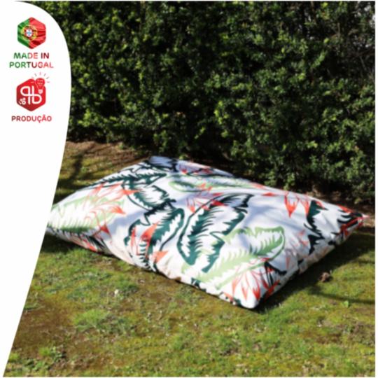 Pouf coussin en polyester...